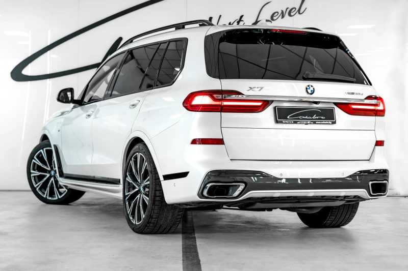 BMW X7 3.0d xDrive M Package Individual Bowers&Wilkins, снимка 6 - Автомобили и джипове - 47980167