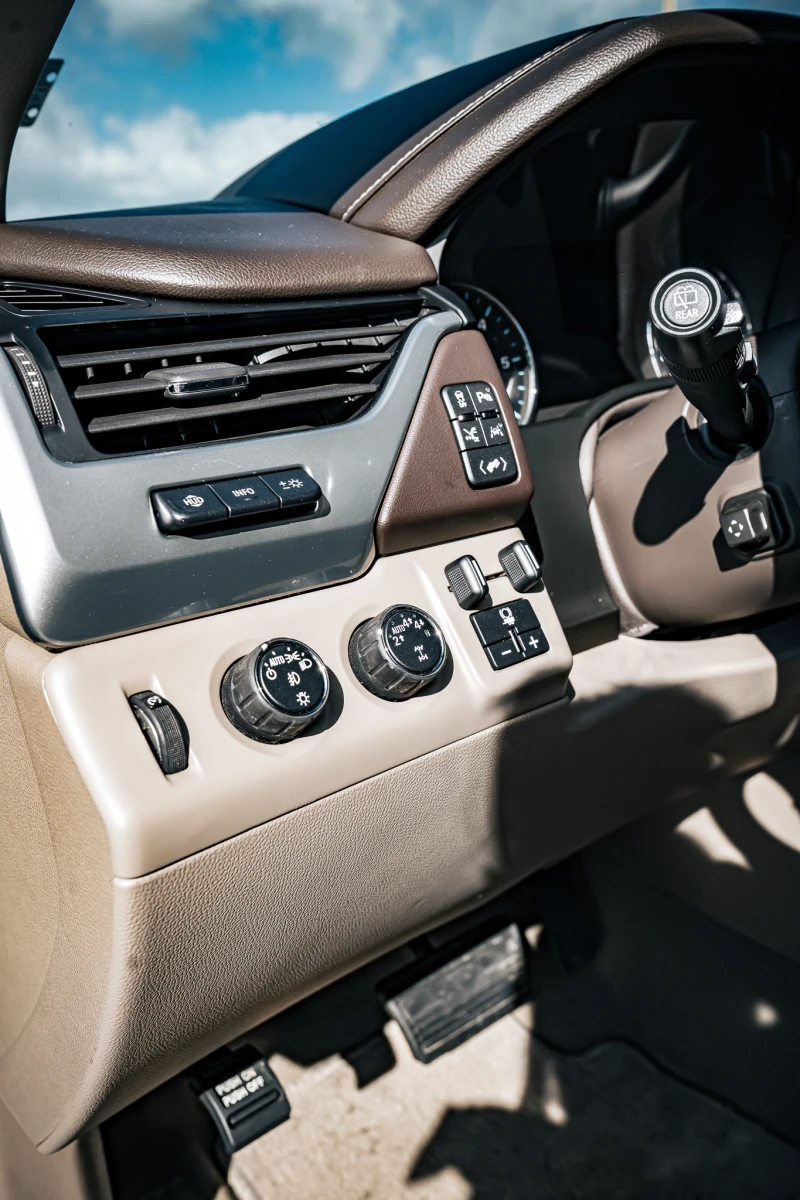Chevrolet Tahoe 5.3 Ecotec V8 AWD, снимка 15 - Автомобили и джипове - 52592958