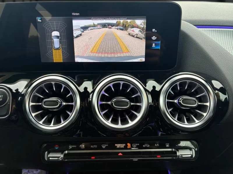 Mercedes-Benz EQA 300 4M MBUX LED KAMERA Assist THERMATIC #iCarbg, снимка 8 - Автомобили и джипове - 52217363