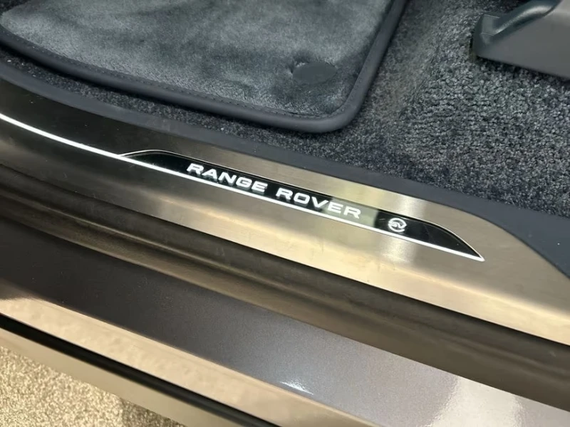 Land Rover Range rover SV LWB D350, снимка 9 - Автомобили и джипове - 52296479