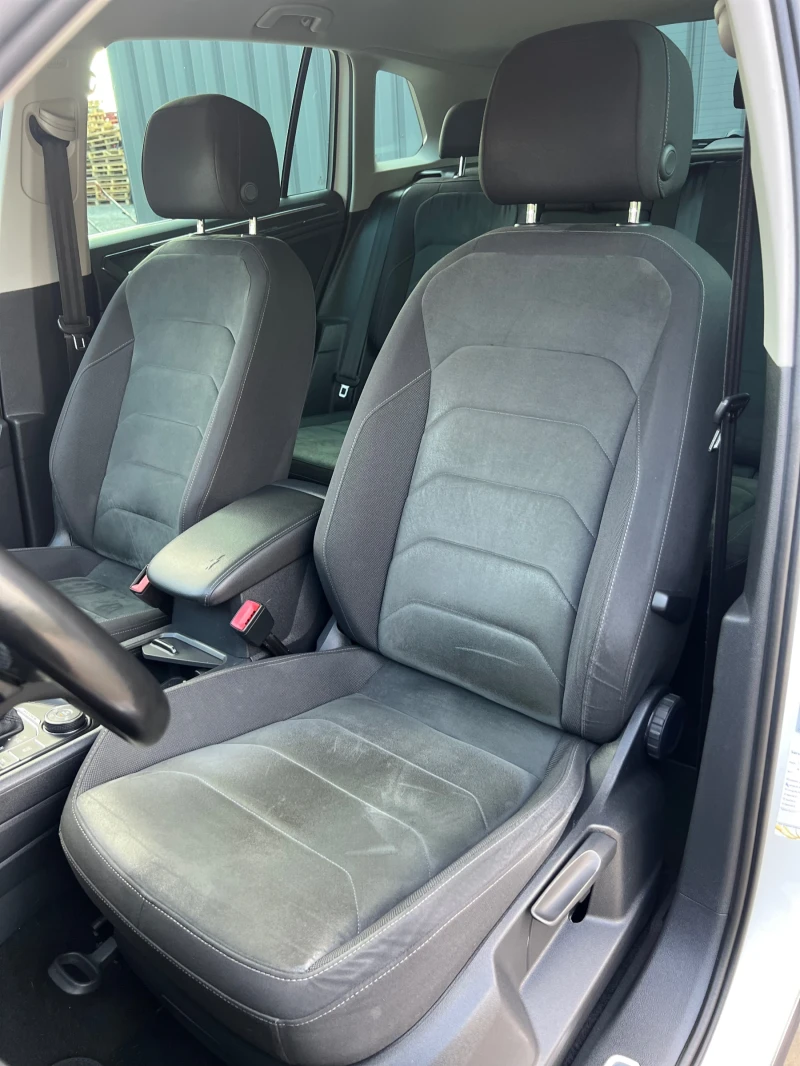 VW Tiguan R-LINE, снимка 14 - Автомобили и джипове - 52446955