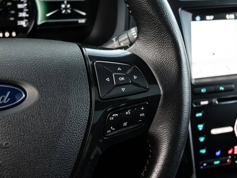 Ford Explorer SPORT PACKAGE * * CARFAX * * АВТОКРЕДИТ * * , снимка 6 - Автомобили и джипове - 52627142