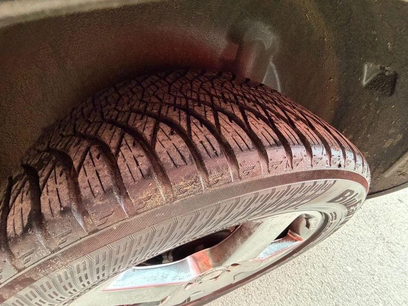 Mercedes-Benz ML 350 AMG* LED* Обдухване* Шибедах* , снимка 12 - Автомобили и джипове - 52812914