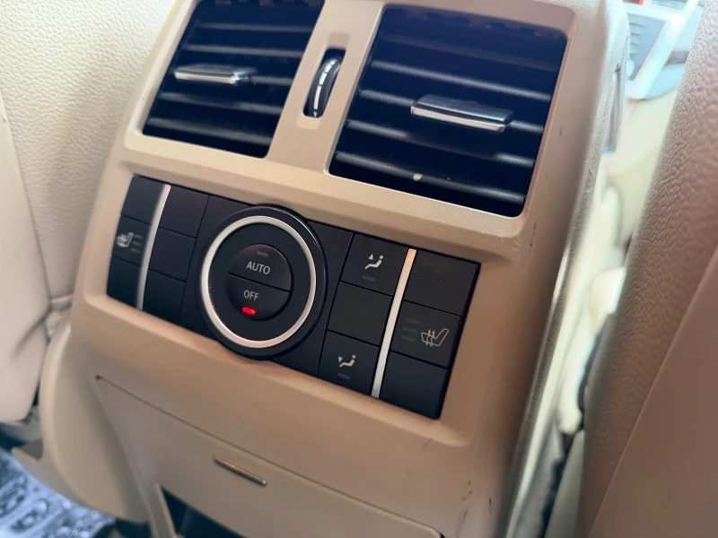 Mercedes-Benz ML 350 AMG* LED* Обдухване* Шибедах* , снимка 8 - Автомобили и джипове - 52812914