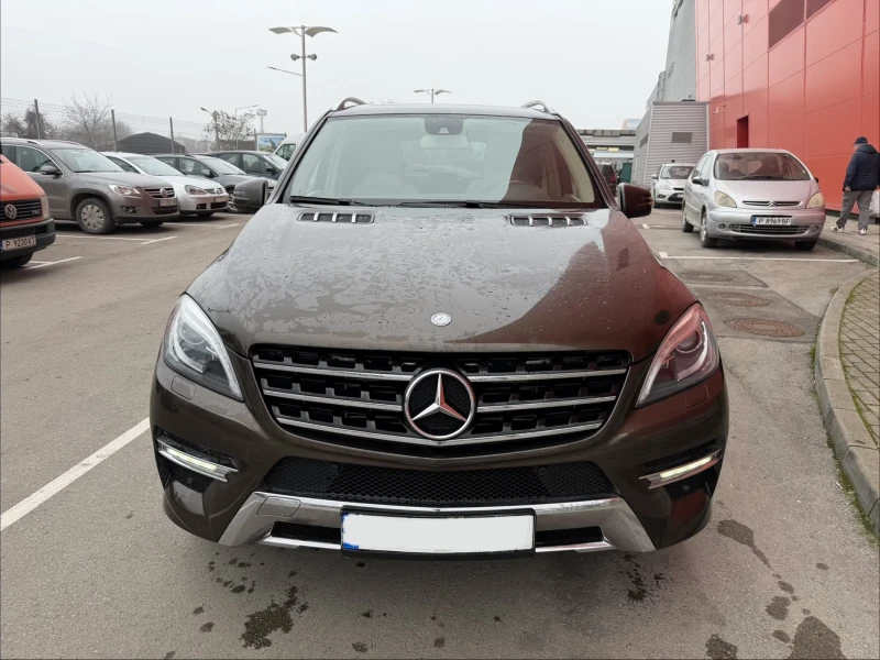 Mercedes-Benz ML 350 AMG* LED* Обдухване* Шибедах* , снимка 2 - Автомобили и джипове - 52812914