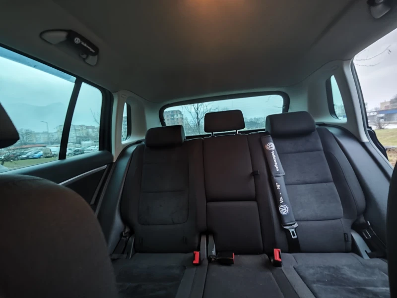 VW Tiguan Facelift 2.0 TDI 140 к.с. BlueMotion, снимка 11 - Автомобили и джипове - 53488090