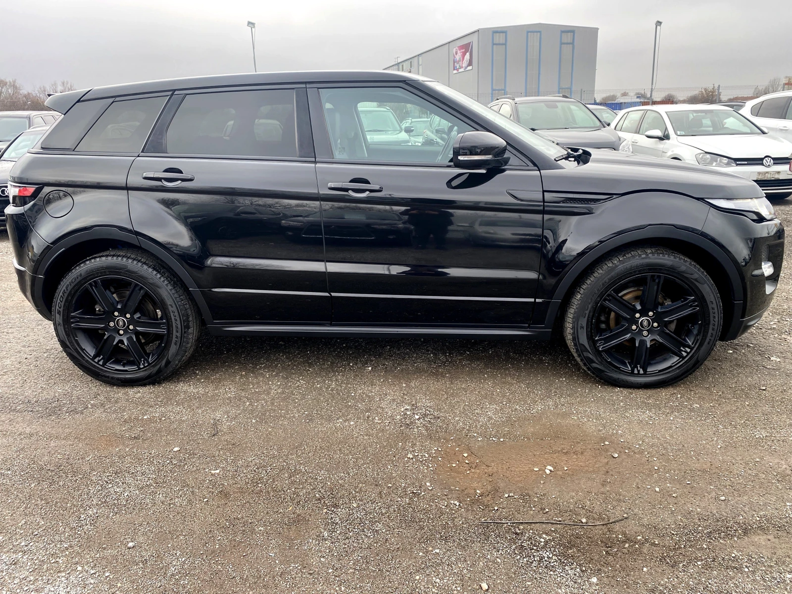 Land Rover Evoque 2.2Sd4 190к.с Autobiography - изображение 5