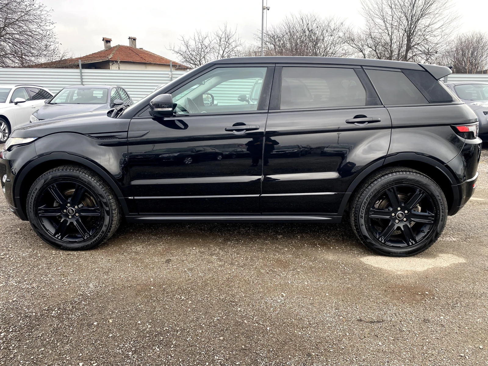 Land Rover Evoque 2.2Sd4 190к.с Autobiography - изображение 2