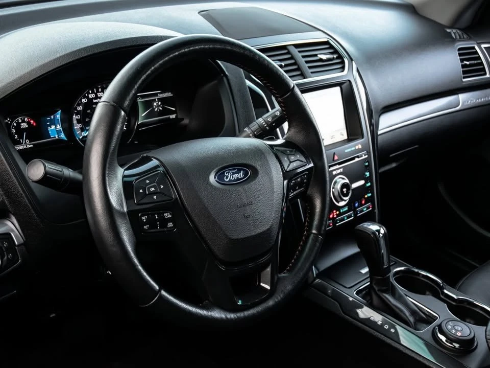 Ford Explorer SPORT PACKAGE * * CARFAX * * АВТОКРЕДИТ * *  - изображение 4