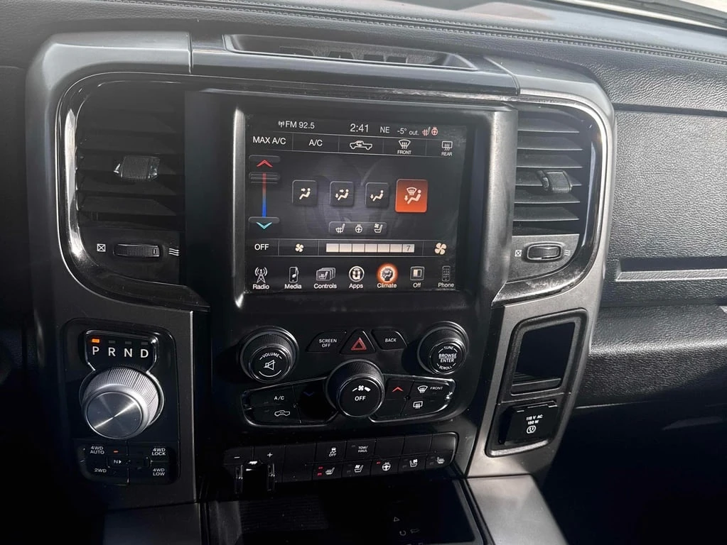 Dodge RAM 1500 2017 Sport * CARFAX * БЕЗ ПЪРВОНАЧАЛНА ВНОСКА - изображение 9