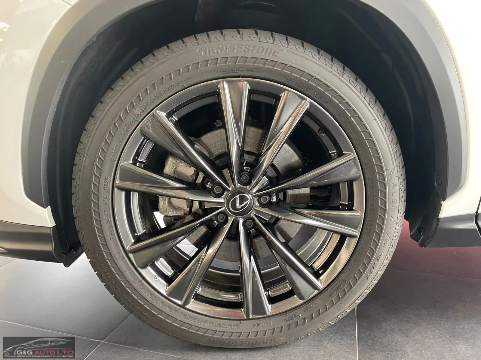 Lexus NX 450 h+ /E-FOUR/309HP/F-SPORT/360/PANO/NAVI/KLESS/440q, снимка 16 - Автомобили и джипове - 55001395
