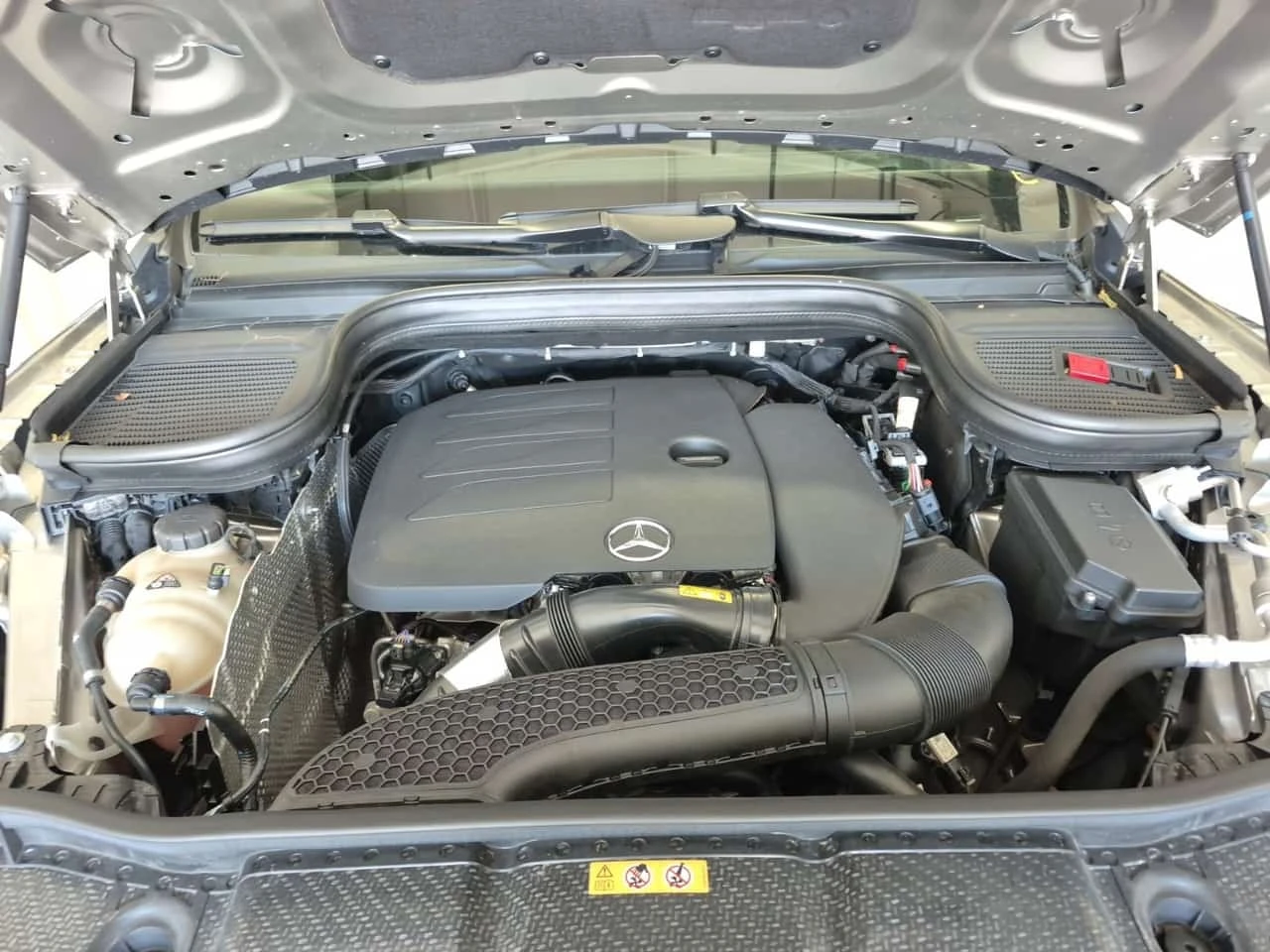 Mercedes-Benz GLE 350 * CARFAX * Един собственик * От Mercedes * , снимка 15 - Автомобили и джипове - 55784521