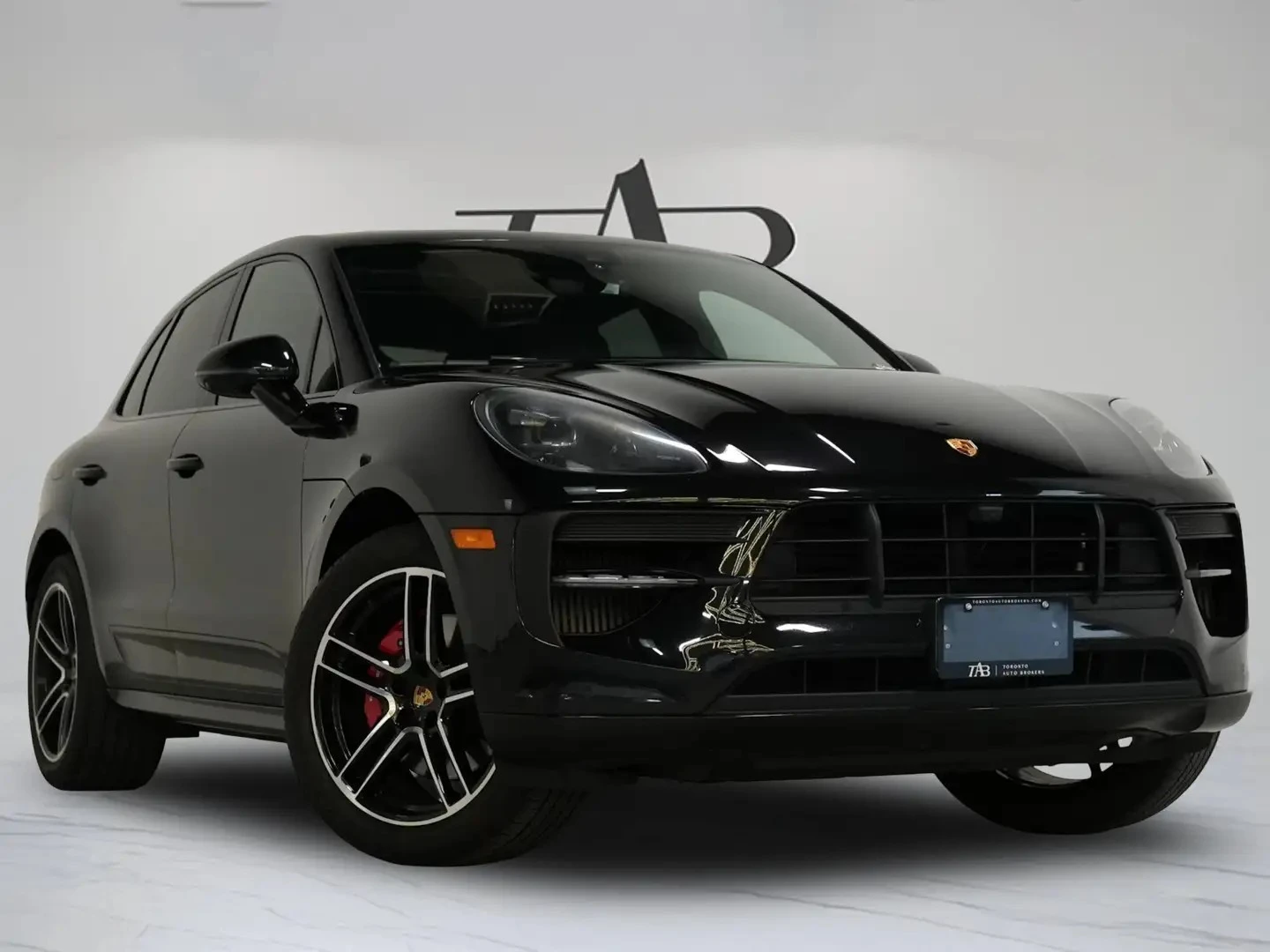 Porsche Macan GTS PREMIUM ЦЕНА ДО БЪЛГАРИЯ АВТОКРЕДИТ