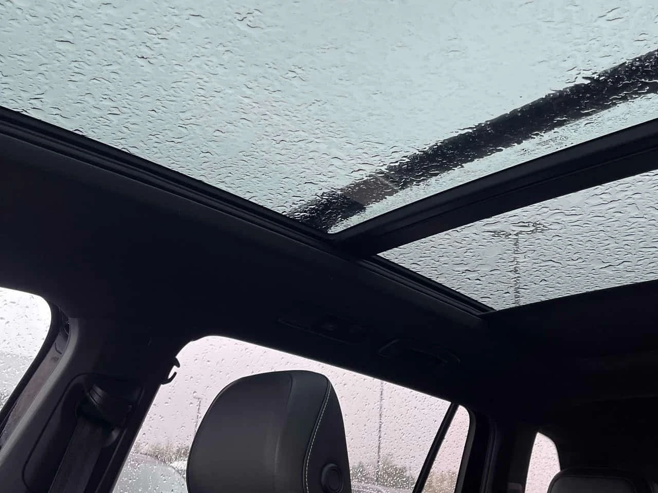 VW Tiguan * Highline R Line * CARFAX * ��� ������������  | Mobile.bg � ����������� 10