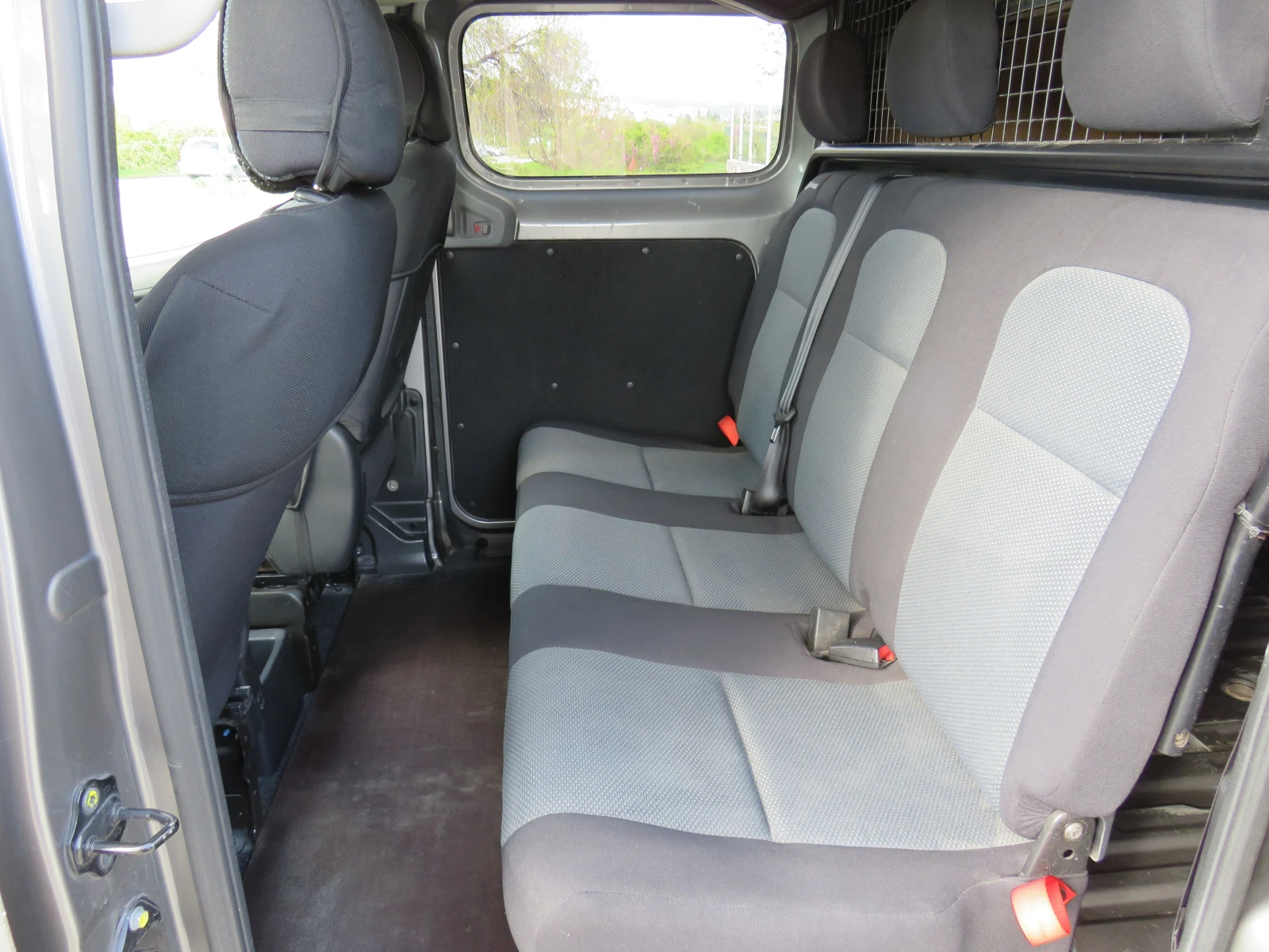 Nissan NV200 * * * 1.5DIESEL КЛИМАТИК ТОВАРОПЪТНИЧЕСКИ* * *  - изображение 9