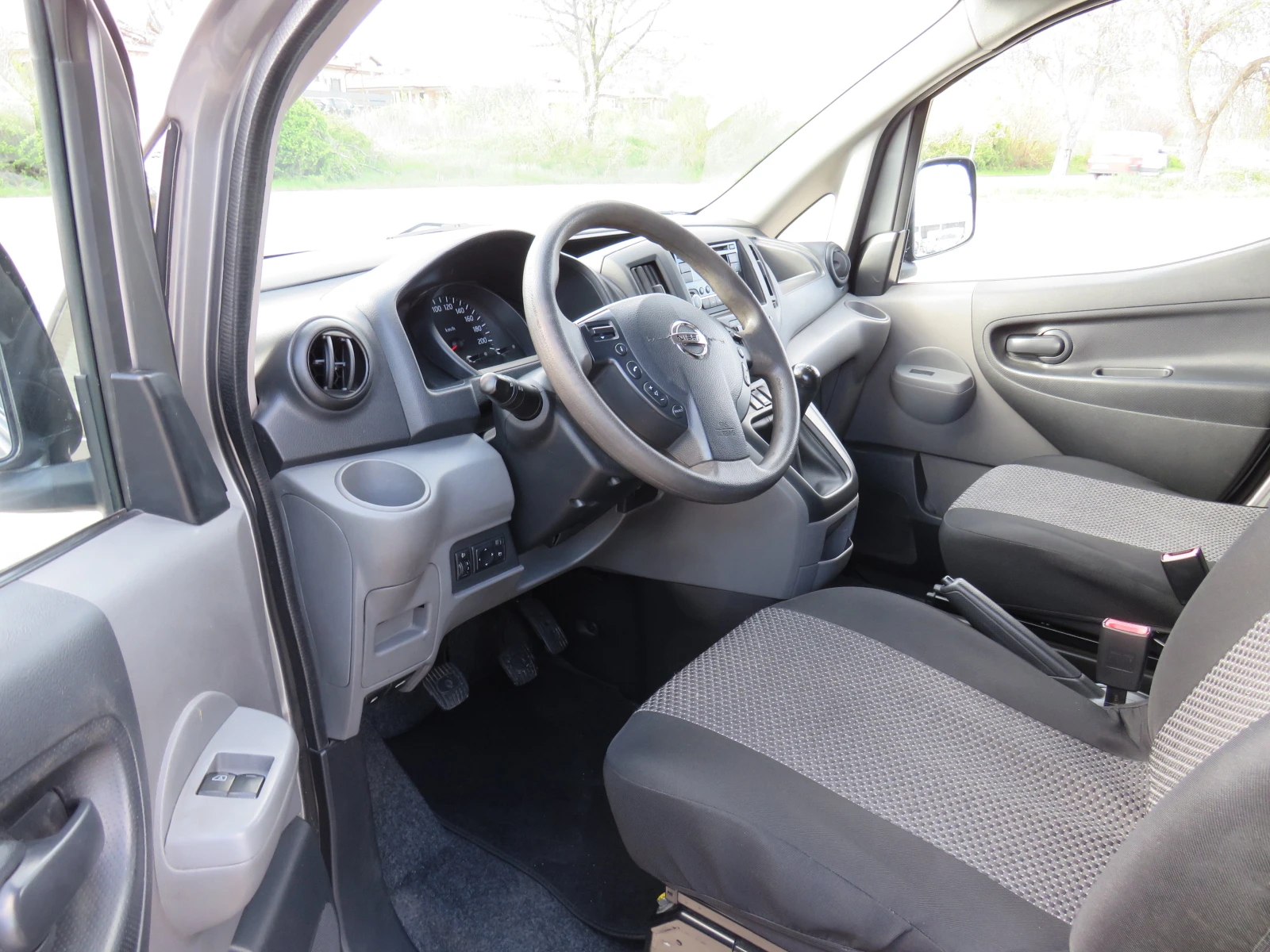 Nissan NV200 * * * 1.5DIESEL КЛИМАТИК ТОВАРОПЪТНИЧЕСКИ* * *  - изображение 8