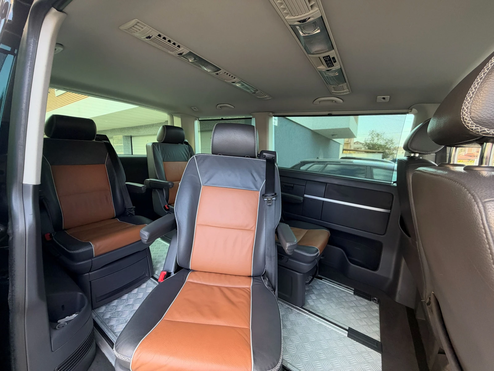 VW Caravelle PanAmericana-2.0TDI-AVTOMAT-4X4-7�-��������� | Mobile.bg � ����������� 15
