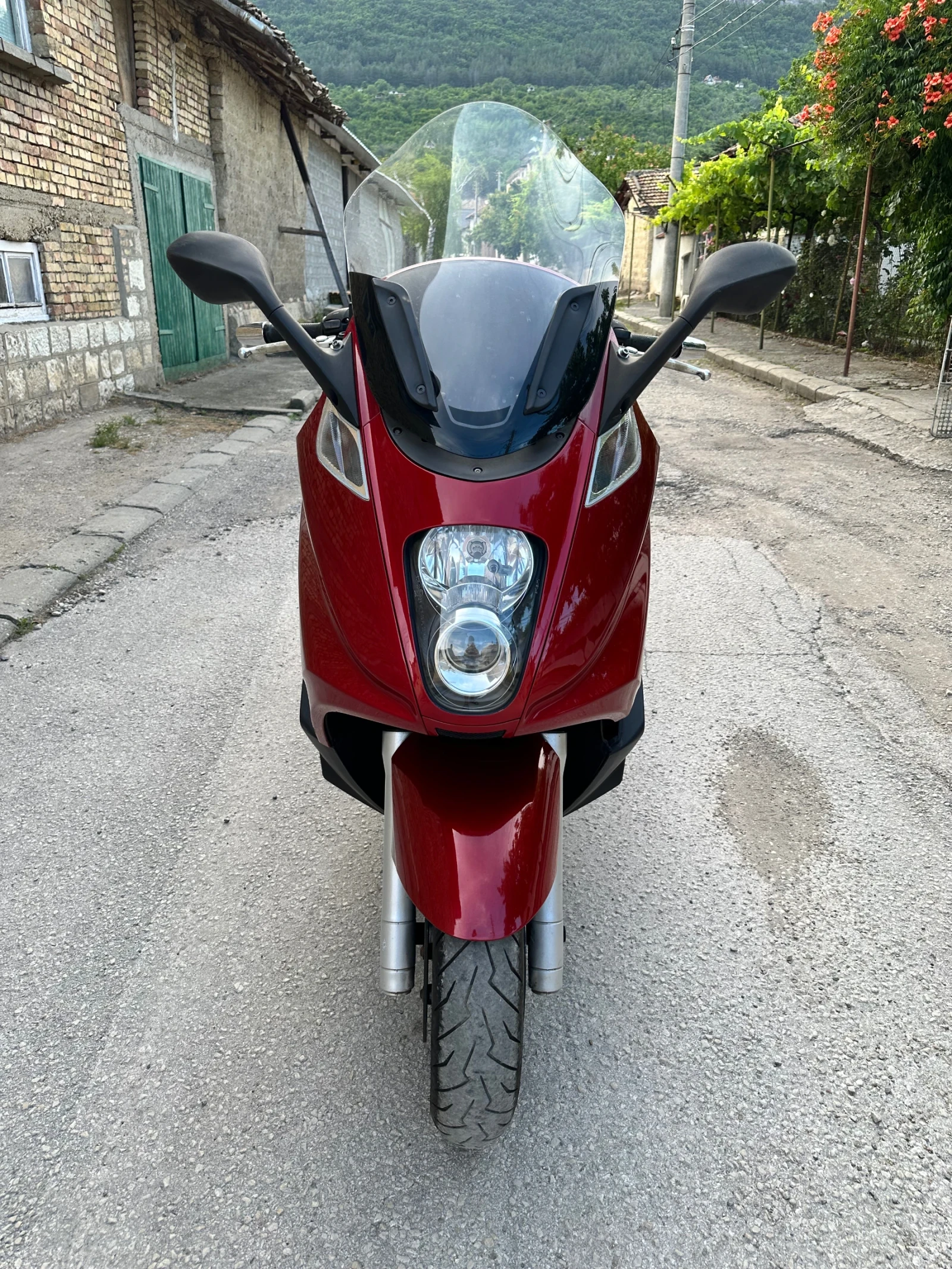 Gilera GP 800* НОВ ВНОС* 41.424 КИЛОМЕТРА!, снимка 3 - Мотоциклети и мототехника - 55015538