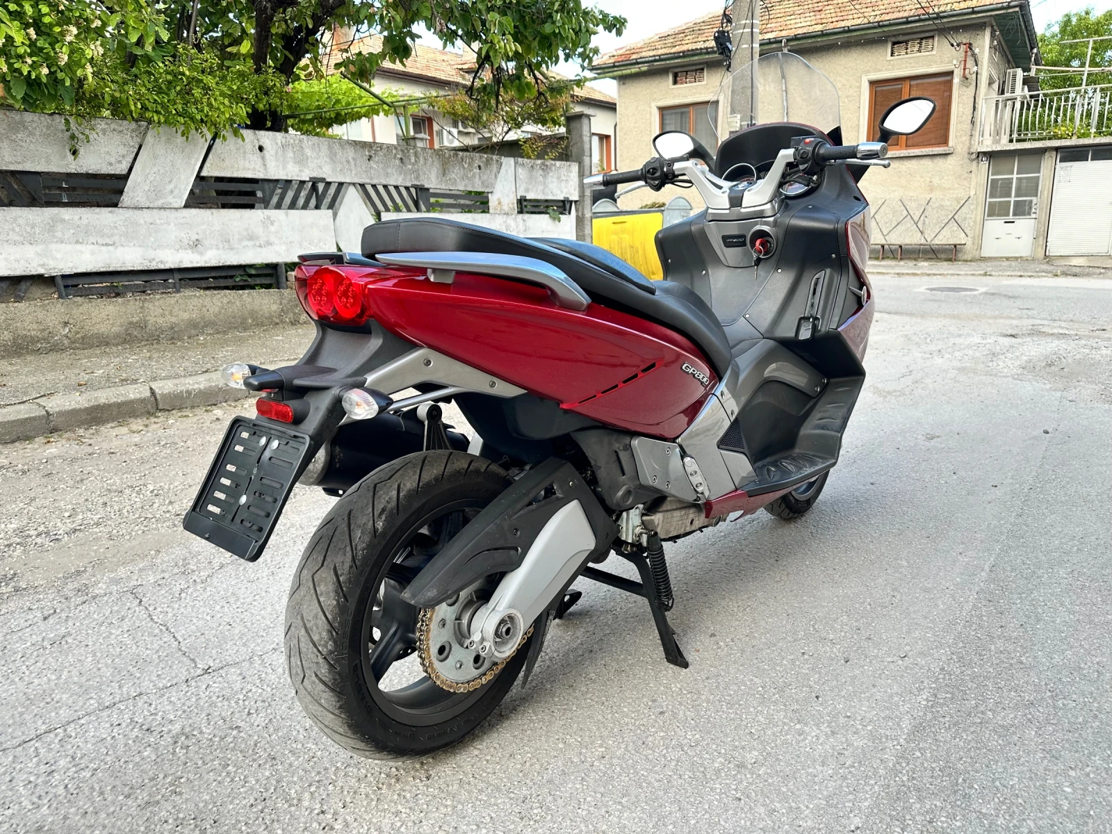 Gilera GP 800* НОВ ВНОС* 41.424 КИЛОМЕТРА!, снимка 4 - Мотоциклети и мототехника - 55015538