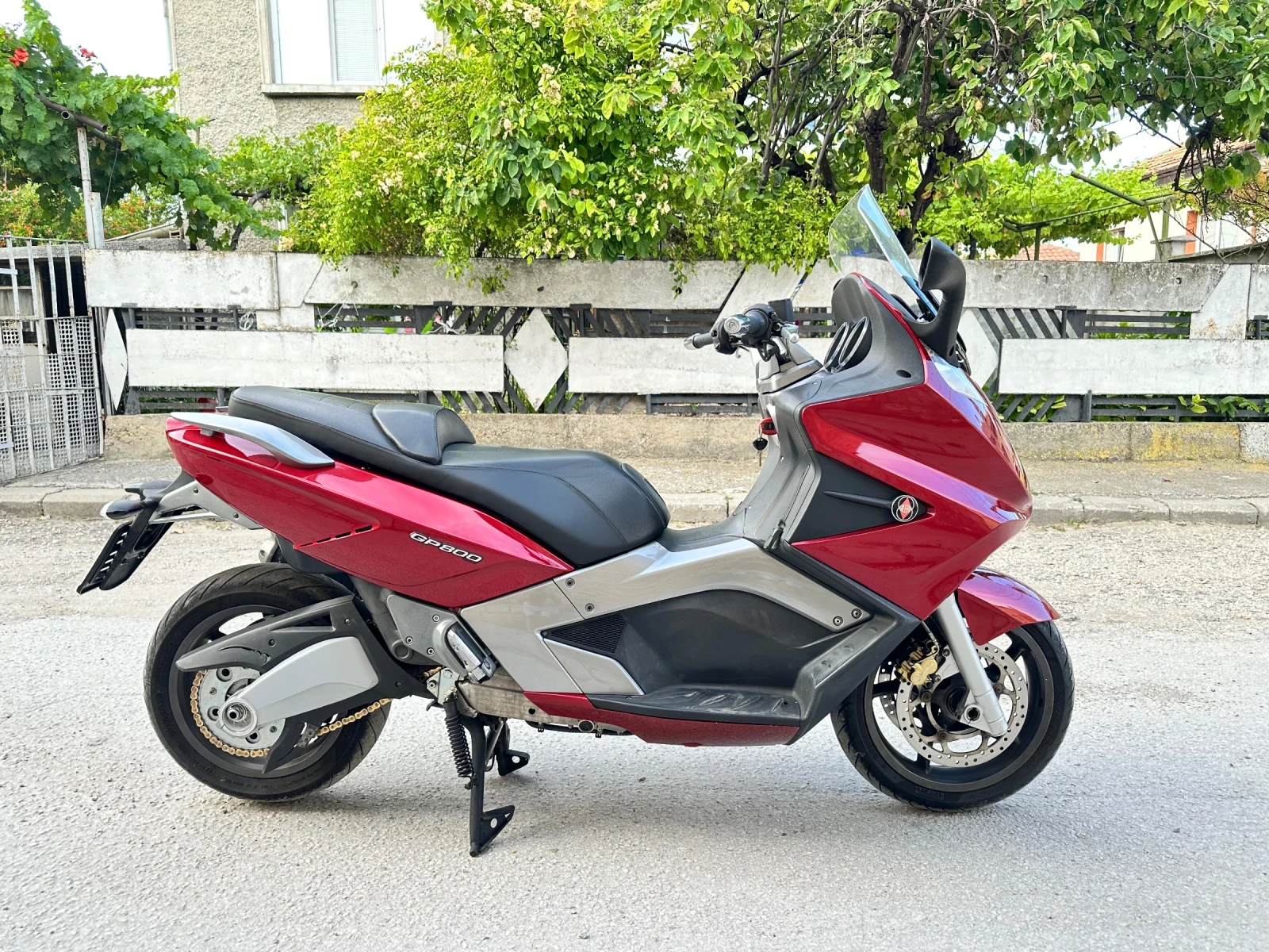 Gilera GP 800* НОВ ВНОС* 41.424 КИЛОМЕТРА!