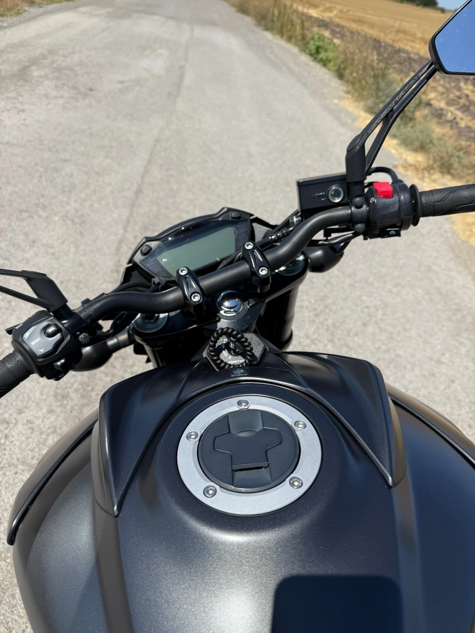 Suzuki Gsx GSX-S, снимка 5 - Мотоциклети и мототехника - 55565754