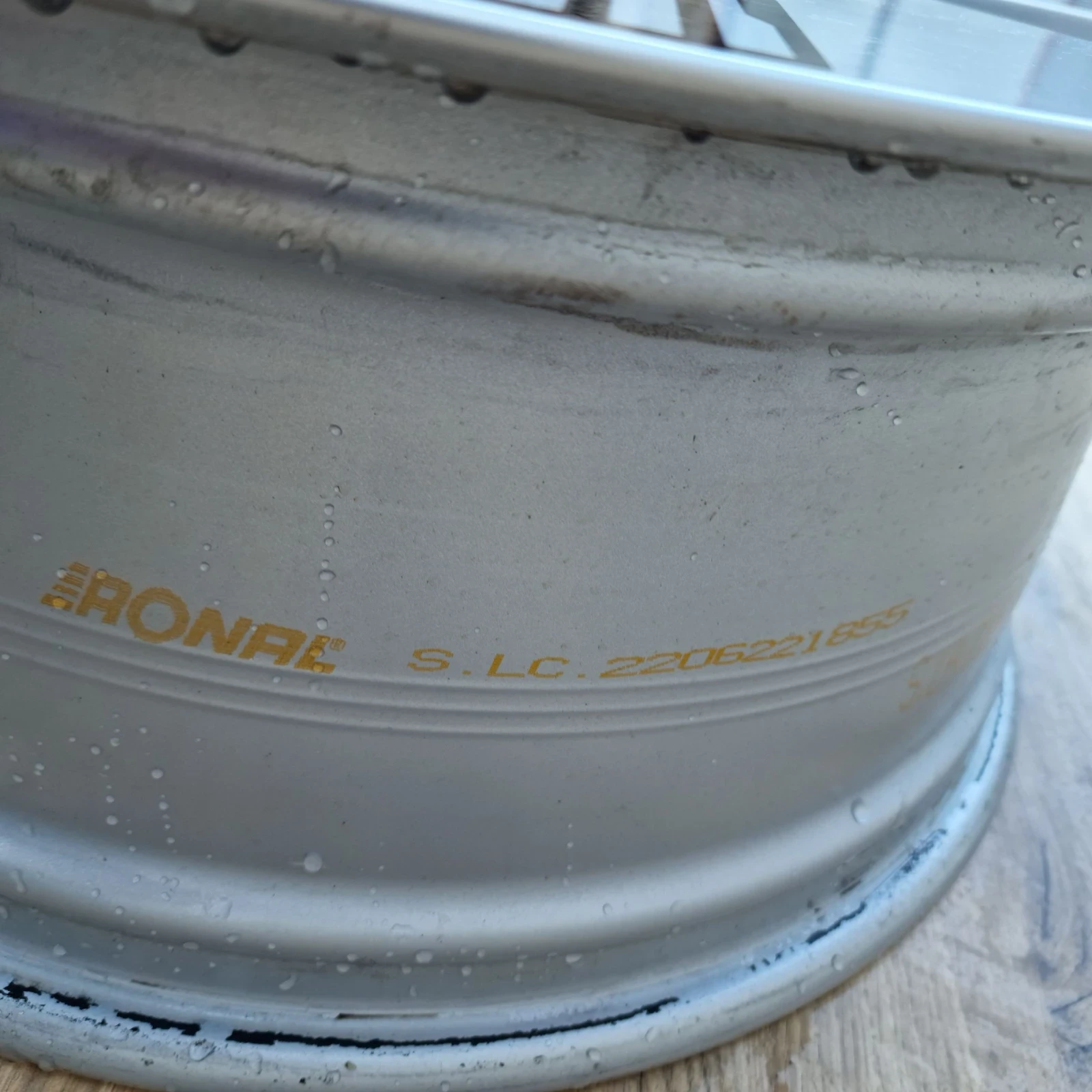   Audi E-Tron | Mobile.bg   10