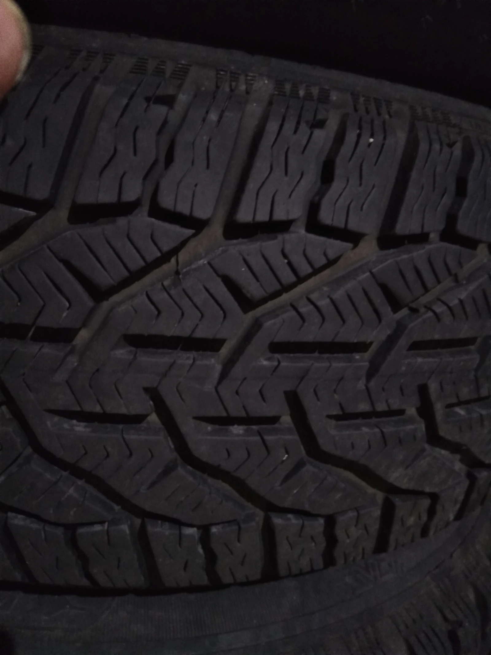 Гуми с джанти Други 205/55R16, снимка 3 - Гуми и джанти - 55708672