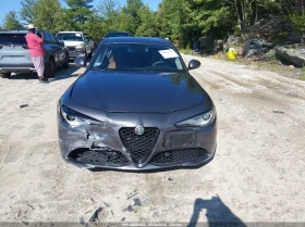 Alfa Romeo Giulia 2l Ti Awd, снимка 12
