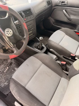 VW Golf - 1800 € / 3520.49 лв. - 32290555 5