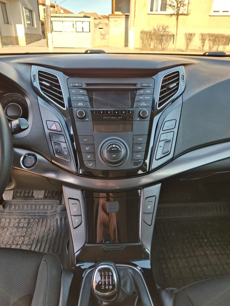 Hyundai I40  CRDI 1.7 - 136 кс, снимка 15 - Автомобили и джипове - 49124985