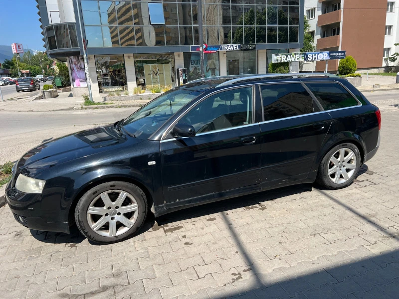 Audi A4 2.4i, снимка 5 - Автомобили и джипове - 47349075