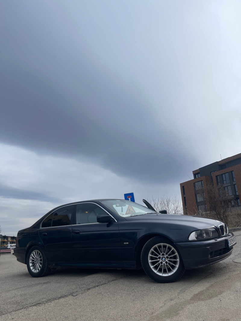 BMW 525, снимка 10 - Автомобили и джипове - 46192319