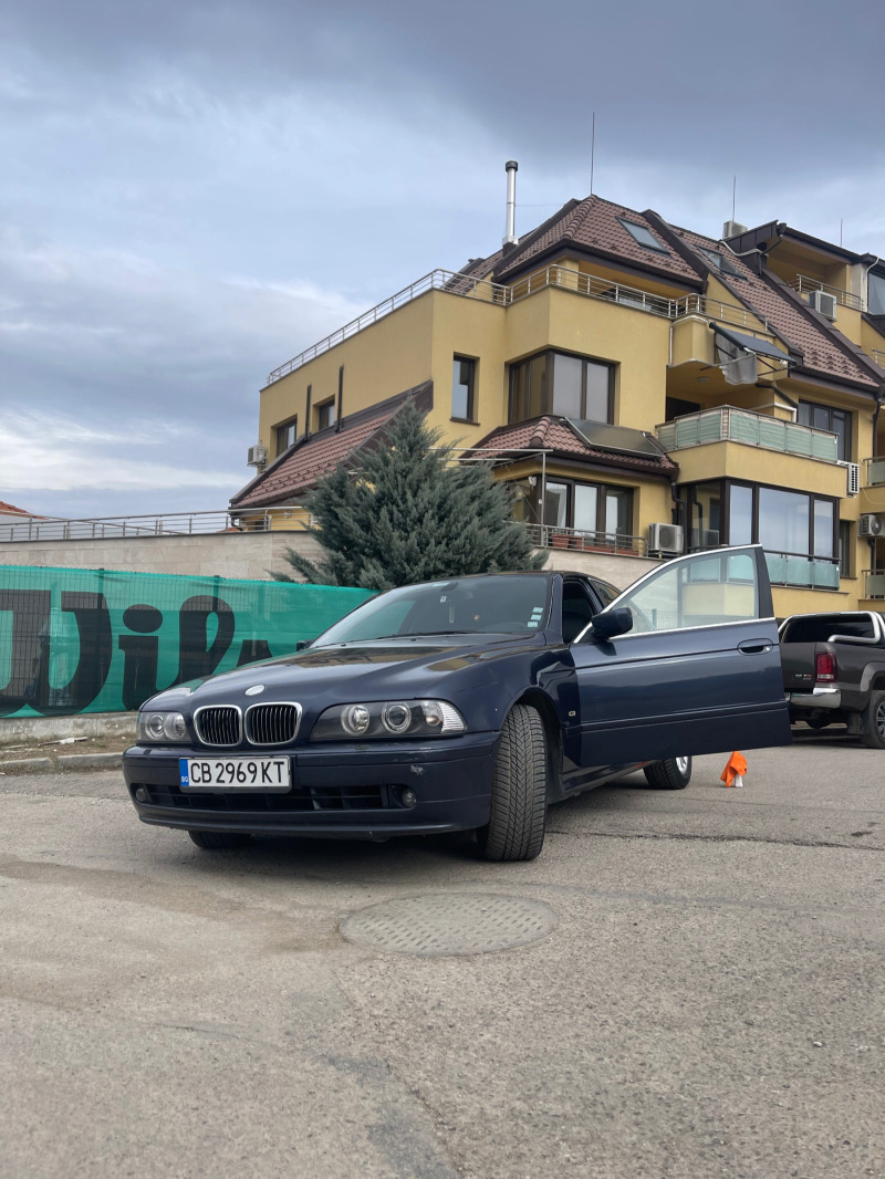 BMW 525, снимка 1 - Автомобили и джипове - 46192319