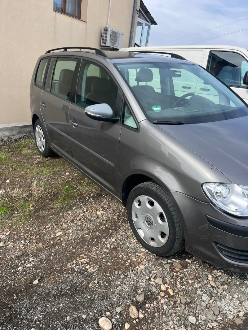 VW Touran, снимка 3 - Автомобили и джипове - 47310898