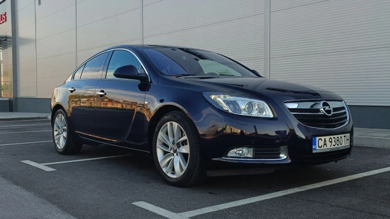 Opel Insignia 2.0i Turbo, снимка 1 - Автомобили и джипове - 47369401