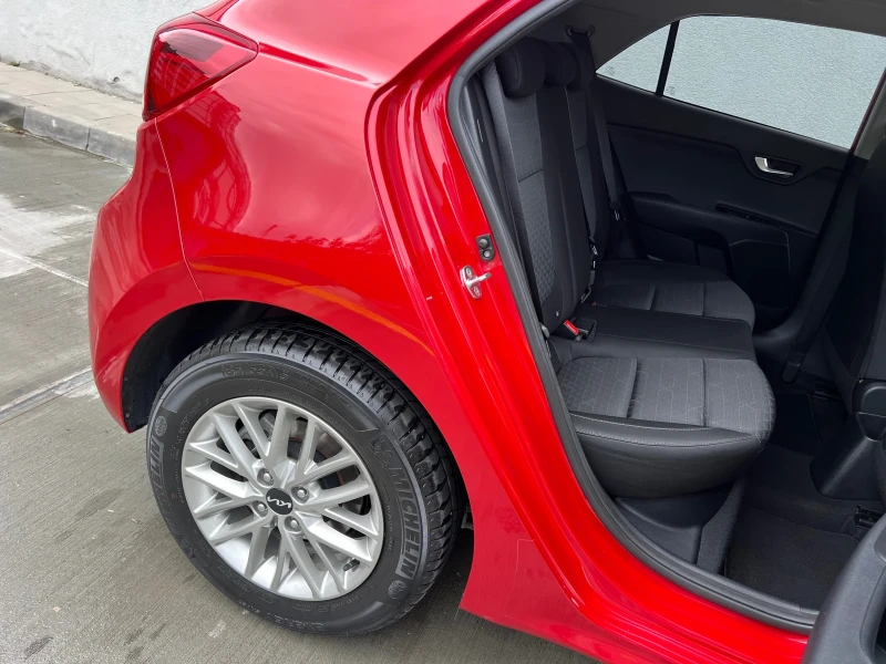 Kia Rio 17171км..!!! Хибрид..! Гаранция.!, снимка 15 - Автомобили и джипове - 50195282