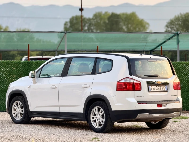 Chevrolet Orlando 1.8i LPG 7местен, снимка 4 - Автомобили и джипове - 50631314