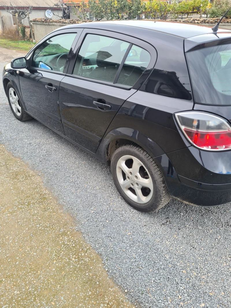 Opel Astra, снимка 11 - Автомобили и джипове - 52365852