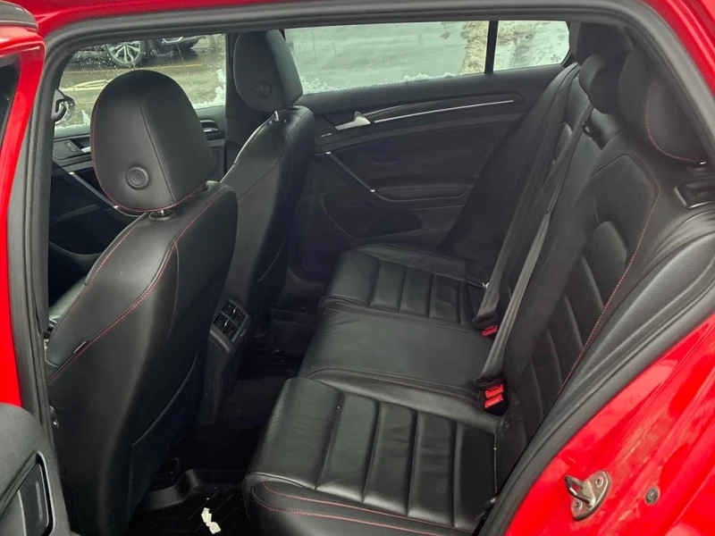 VW Golf * Autobahn * CARFAX * БЕЗ ПЪРВОНАЧАЛНА ВНОСКА, снимка 11 - Автомобили и джипове - 53076555