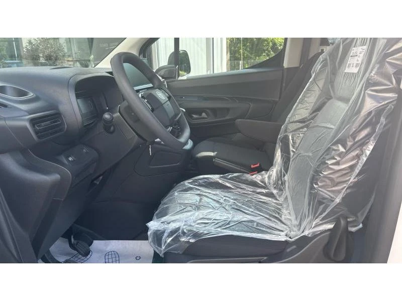 Toyota Proace City CREW CAB | Mobile.bg — изображение 12
