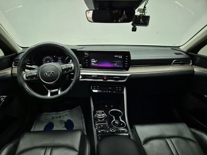 Kia K5 2.0, снимка 8 - Автомобили и джипове - 54263610