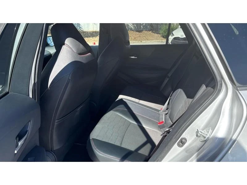 Toyota Corolla TS 1.8HSD LUXURY, снимка 11 - Автомобили и джипове - 56354758