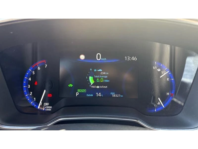 Toyota Corolla TS 1.8HSD LUXURY, снимка 14 - Автомобили и джипове - 56354758