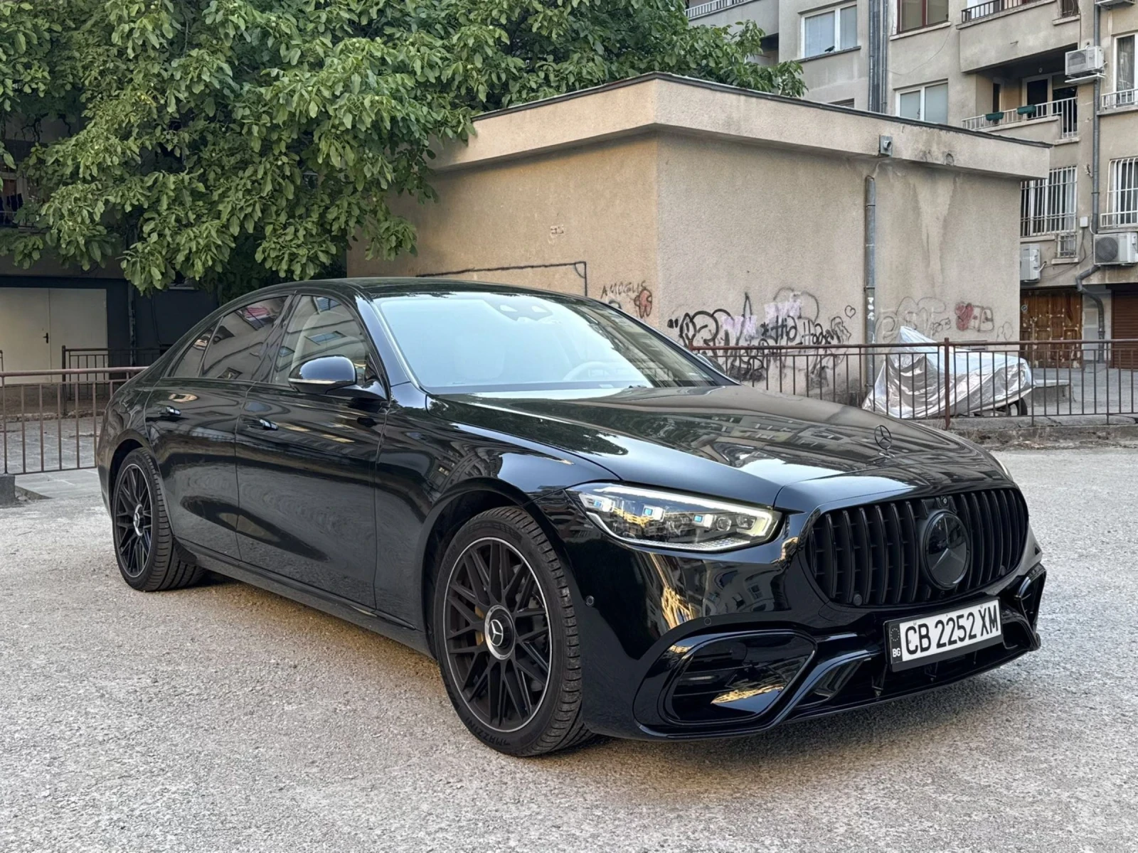 Mercedes-Benz S 400 AMG 6.3 4MATIC Black Edition - изображение 4