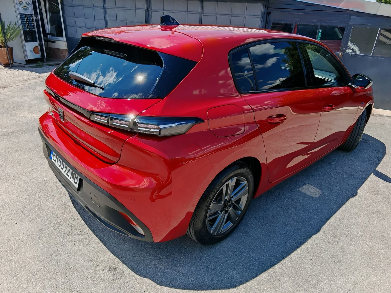 Peugeot 308 1199 / 130 - изображение 8