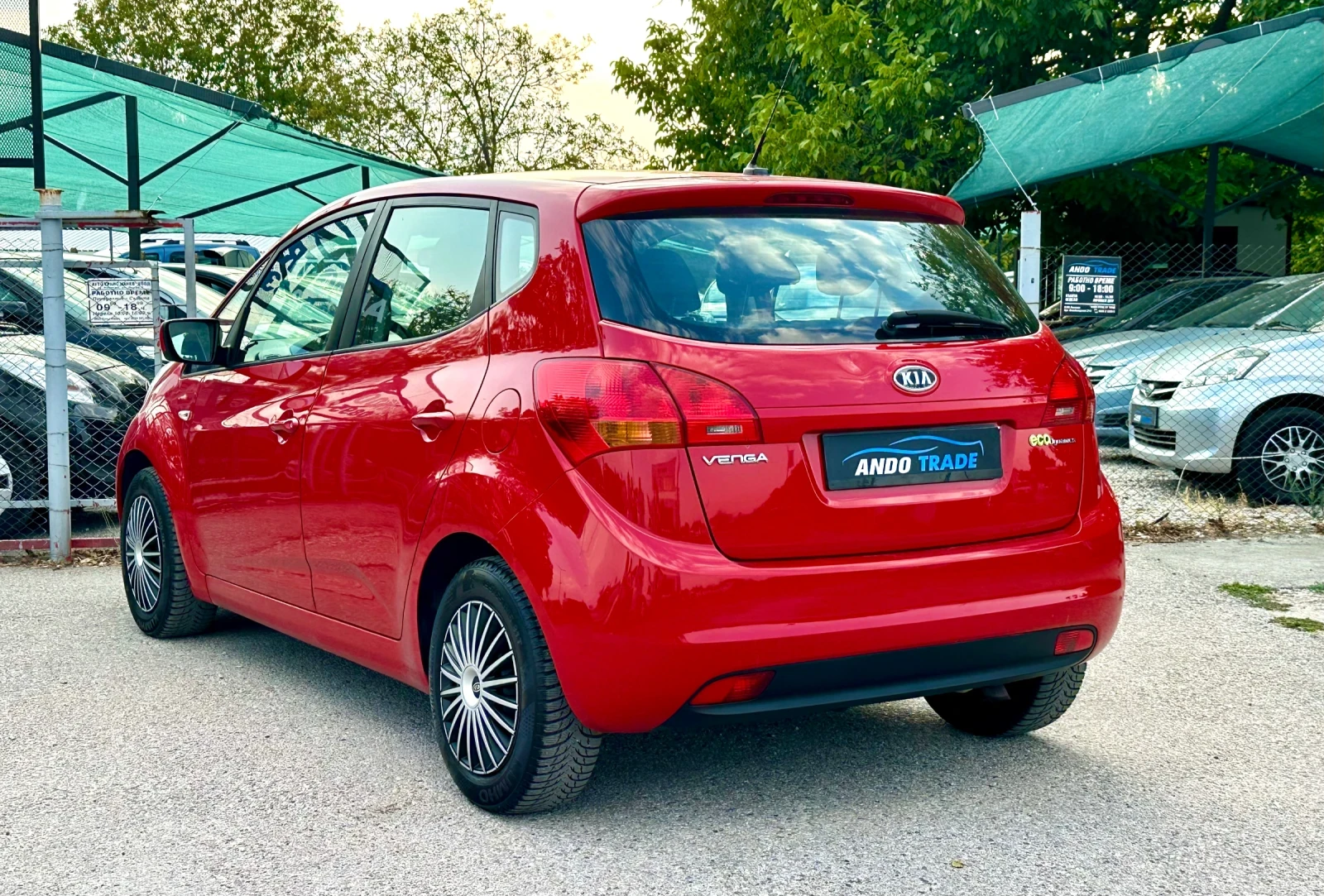Kia Venga 1.4 CRDI - изображение 5
