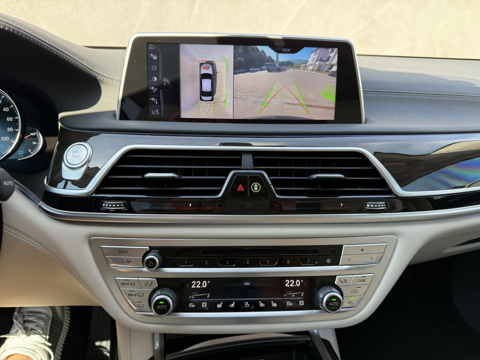 BMW 740 e iPerformance Plug-in Hybrid | Mobile.bg   14