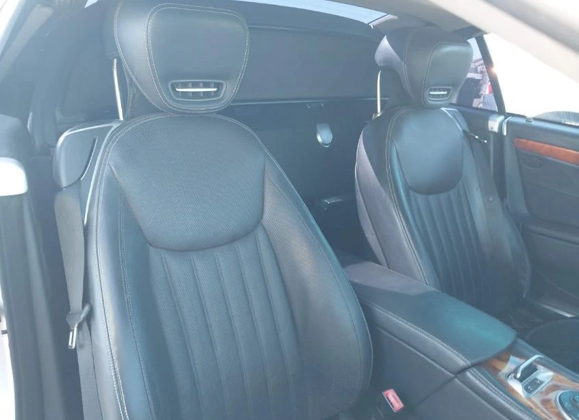 Mercedes-Benz SL 500  - изображение 8