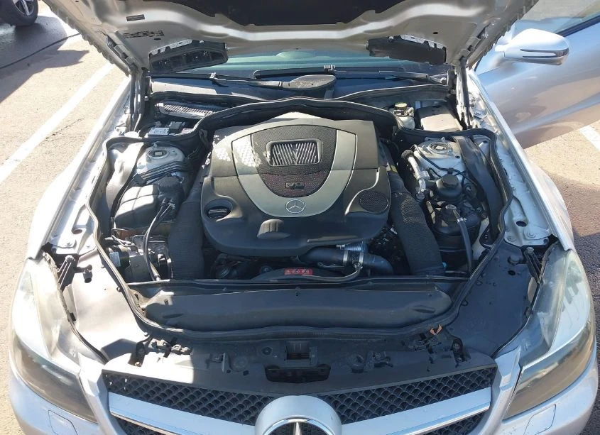 Mercedes-Benz SL 500  - изображение 10