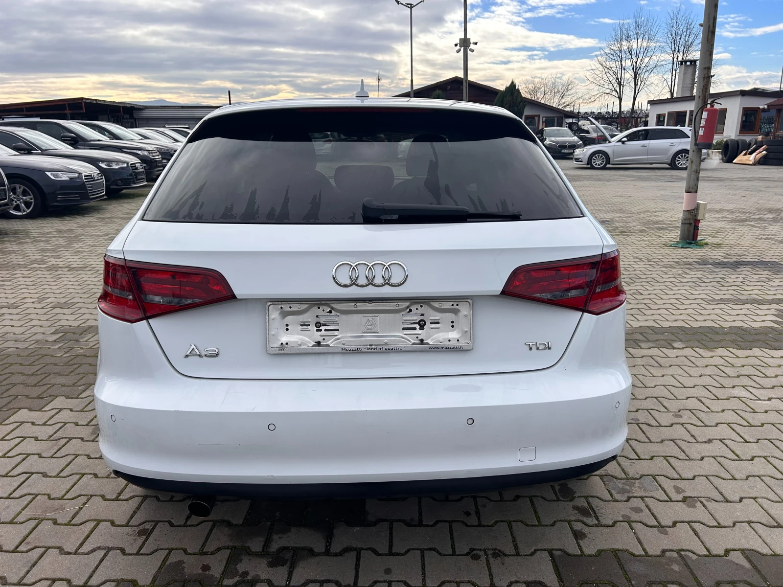 Audi A3 1.6TDI NAVI EURO 6 - изображение 7